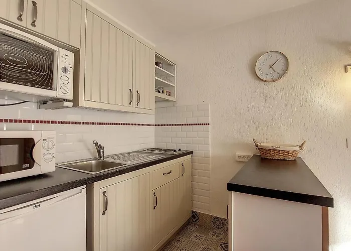 Apartment Riam S6 *